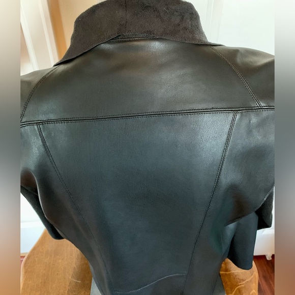 LN VERSATILE JACKET W/DRAPE DETAILING. OPEN FRONT, FRONT ZIP POCKETS, CUTE💞💞 - Picture 6 of 15